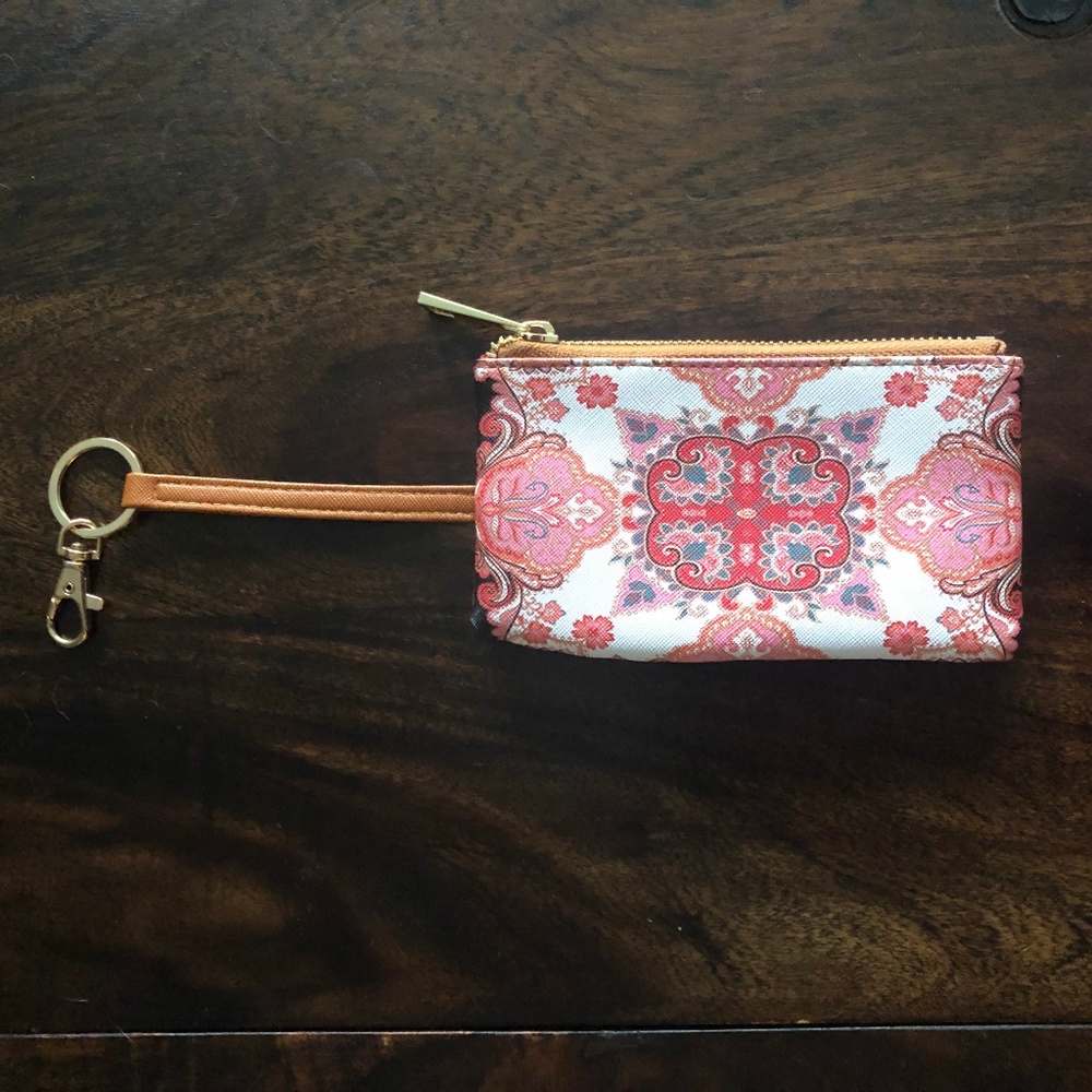 Chicos Pouch Wallet